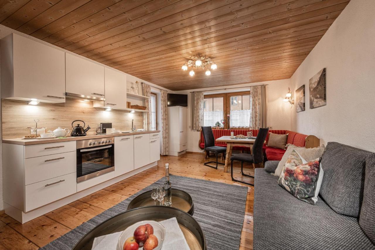 Ferienwohnung Schustererhof ชตุมม์ ภายนอก รูปภาพ